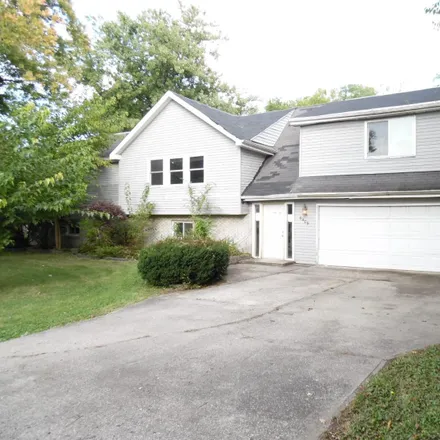 Buy this 4 bed house on 6411 Taft Street in Merrillville, IN 46410