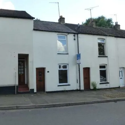 Rent this 2 bed townhouse on Moulton Post Office in 50 Overstone Road, Northampton