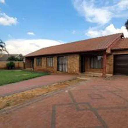 Image 9 - Eagle Self Storage, Daan de Wet Nel Drive, The Orchards, Pretoria, 0118, South Africa - Apartment for rent