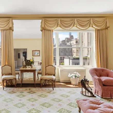 Image 9 - 19 East 72nd Street, New York, NY 10021, USA - Apartment for sale