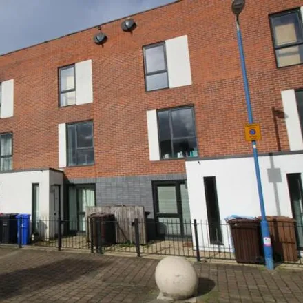 Rent this 3 bed townhouse on 70 Taylorson Street in Salford, M5 3EX
