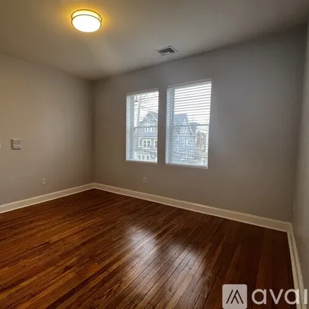 Rent this 2 bed apartment on 4 Sterling St