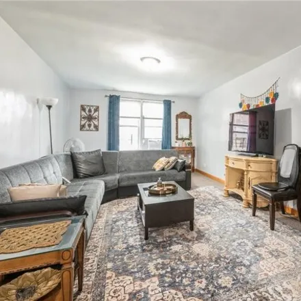 Image 4 - The Winston Apartments, 84-55 Daniels Street, New York, NY 11435, USA - Apartment for sale