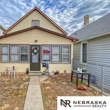 Buy this 2 bed house on 5445 South 21st Street in Omaha, NE 68107