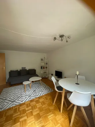 Rent this 2 bed apartment on Karolinenbrücke 20 in 99817 Eisenach, Germany