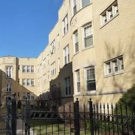 Rent this 1 bed house on 5054-5064 North Wolcott Avenue in Chicago, IL 60640