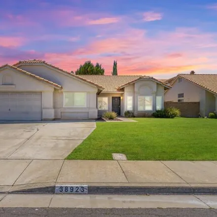 Buy this 4 bed house on 38923 Newport Road in Palmdale, CA 93551