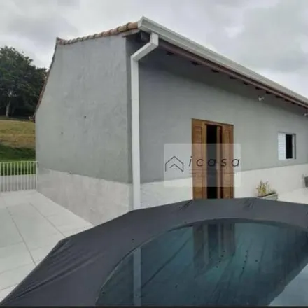 Buy this 3 bed house on Rua Nove in Bandeira Branca, Jacareí - SP