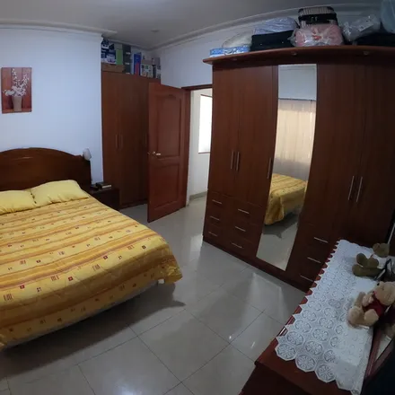 Buy this 4 bed apartment on Calle Santiago Antúnez de Mayolo in San Isidro, Lima Metropolitan Area 15076