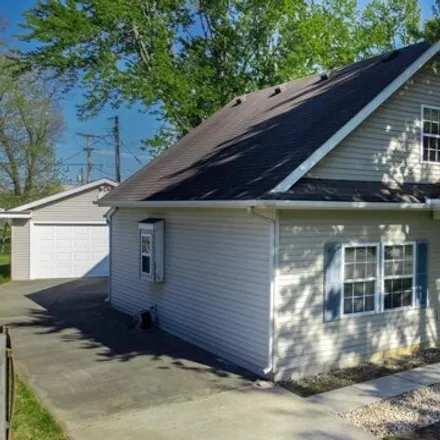 Buy this 3 bed house on 1662 Navajo Street in Elkhart, IN 46516