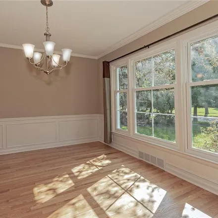 Image 5 - 2666 Cranlyn Road, Shaker Heights, OH 44122, USA - House for sale