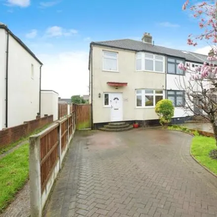 Buy this 3 bed house on Southend Arterial Road in London, RM11 2SF