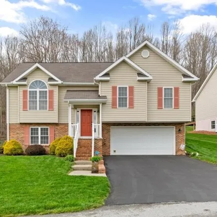 Buy this 4 bed house on 279 Murray Circle in Saint Clair, Tazewell County
