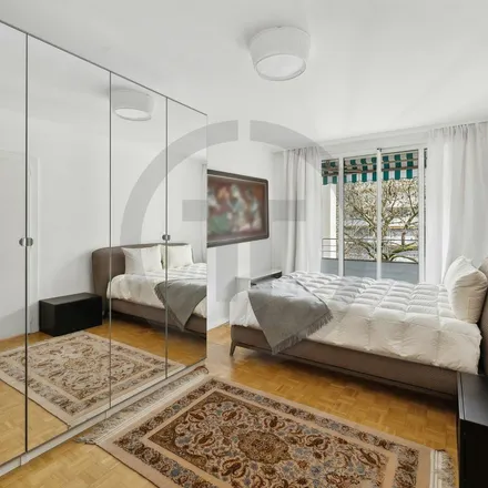 Rent this 6 bed apartment on Avenue Théodore-Weber 5 in 1208 Geneva, Switzerland