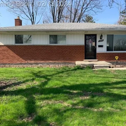 Rent this 3 bed house on 16993 West 11 Mile Road in Southfield, MI 48076