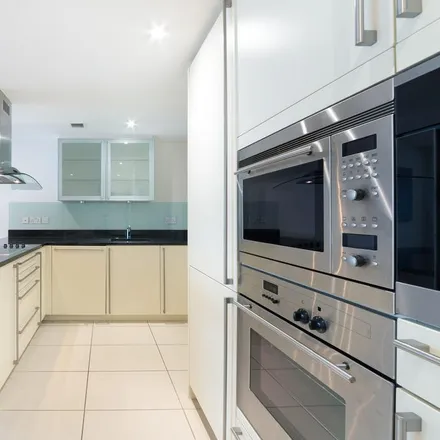 Rent this 2 bed apartment on 1 West India Quay in 26 Hertsmere Road, Canary Wharf