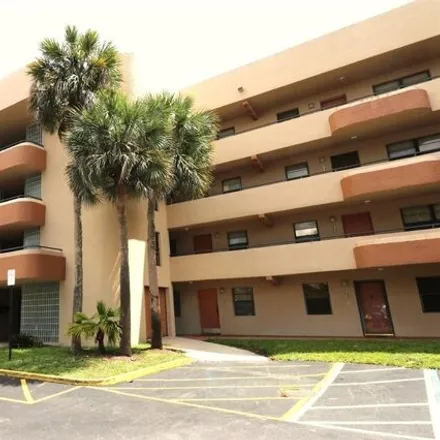 Image 1 - Oriole Golf Club, 8000 Northwest 18th Street, Margate, FL 33063, USA - Condo for sale