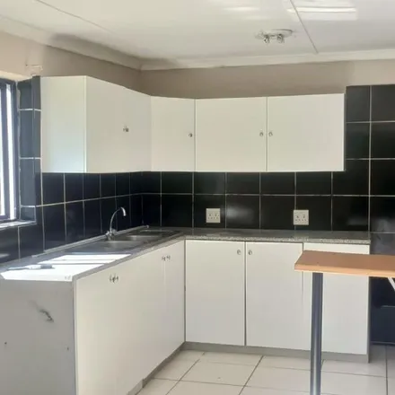 Image 6 - Pinelands Place, eThekwini Ward 16, KwaZulu-Natal, 3620, South Africa - Apartment for rent