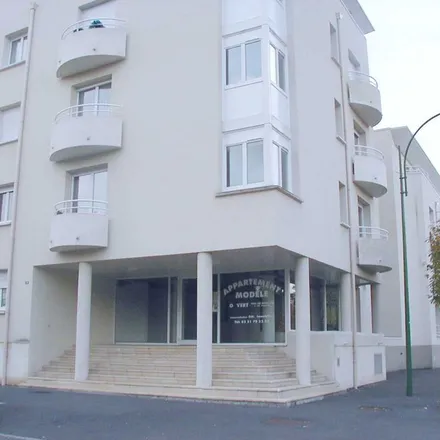 Image 5 - 6 Rue Général Decaen, 14000 Caen, France - Apartment for rent