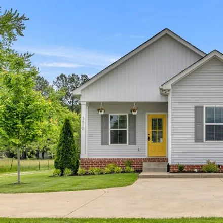 Buy this 3 bed house on 3608 US 31W in White House, TN 37188