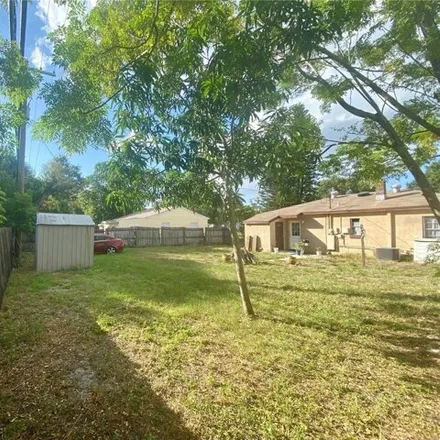 Image 3 - 4750 West Lawn Avenue, Anita, Tampa, FL 33611, USA - House for sale