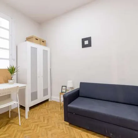 Image 4 - Carrer de Sueca, 73, 46006 Valencia, Spain - Apartment for rent
