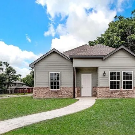 Buy this 3 bed house on 3801 Millet Avenue in Fort Worth, TX 76105