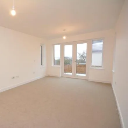 Image 7 - Forth Crescent, Muirhouses, EH51 9FB, United Kingdom - House for sale