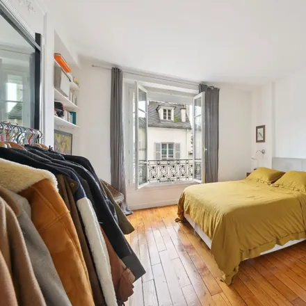 Image 9 - 2 Place Marcel Aymé, 75018 Paris, France - Apartment for rent