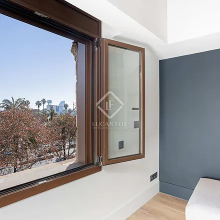 Image 4 - Carrer de Pau Claris, 108, 08007 Barcelona, Spain - Apartment for rent