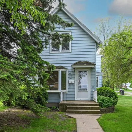 Buy this 3 bed house on 639 Elm Avenue in South Milwaukee, WI 53172