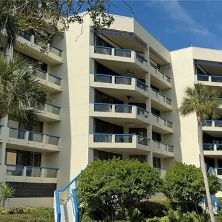 Buy this 3 bed condo on Harbourside Drive in Longboat Key, Sarasota County