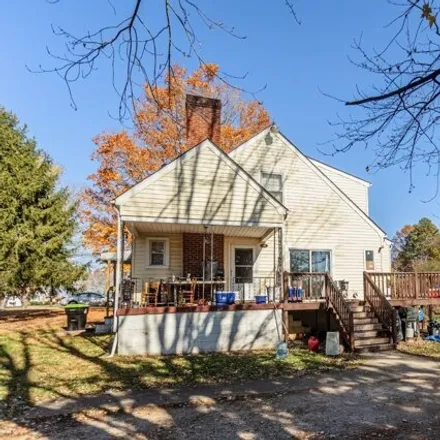 Image 2 - 142 Rose Lane, Appomattox, VA 24522, USA - House for sale