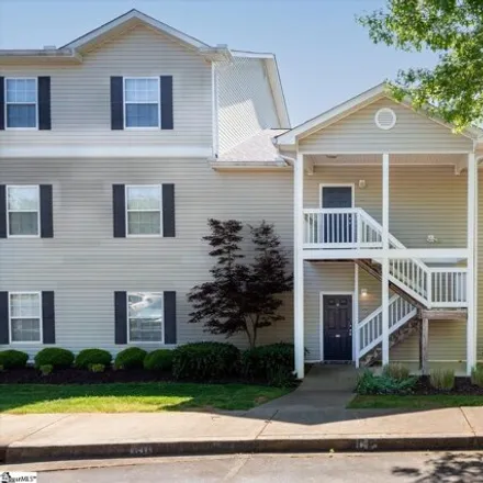 Buy this 2 bed condo on 409 McKenna Circle in Kingsgate, Greenville County