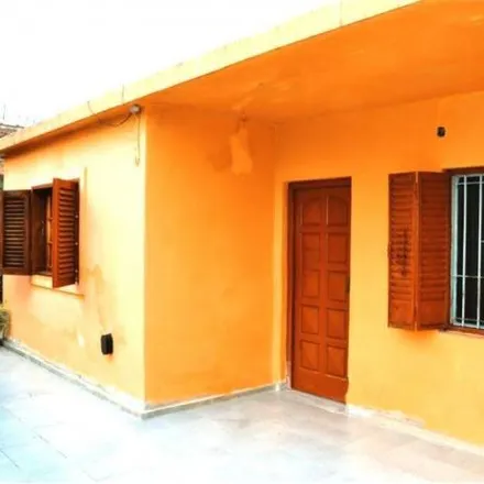Buy this 3 bed house on Calle 30 in Partido de La Plata, B1894 ZAA City Bell