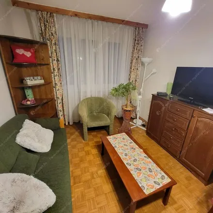 Rent this 2 bed apartment on Budapest in Kerék utca, 1035