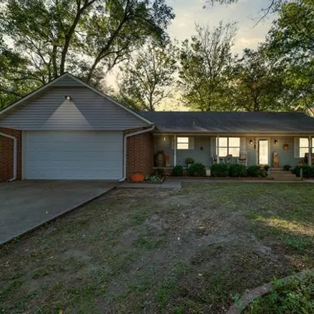 Buy this 3 bed house on 2287 Deer Run in Chouteau, Mayes County