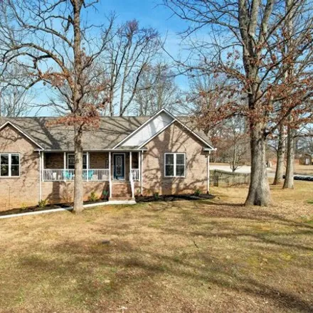 Buy this 4 bed house on 952 Meadow Oaks Dr in Maryville, Tennessee