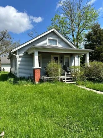 Buy this 2 bed house on 4932 Prospect Avenue in Blue Ash, OH 45242