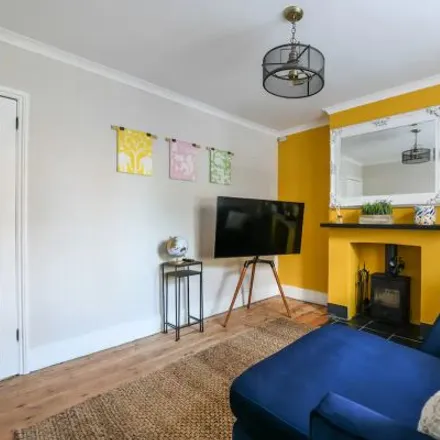 Rent this 3 bed apartment on hunni homes in 55 Colebrook Road, Royal Tunbridge Wells