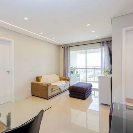 Rent this 2 bed apartment on Rua Monsenhor Ivo Zanlorenzi 4553 in Cidade Industrial de Curitiba, Curitiba - PR