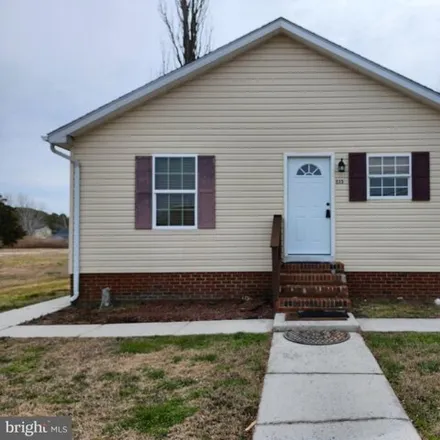 Image 2 - 235 Broadway, Jersey, Crisfield, MD 21817, USA - House for sale