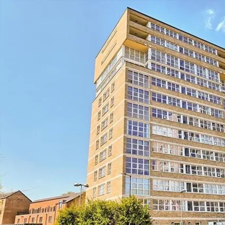 Image 6 - Apple Building, Oldham Road, Manchester, M40 7NS, United Kingdom - Apartment for rent