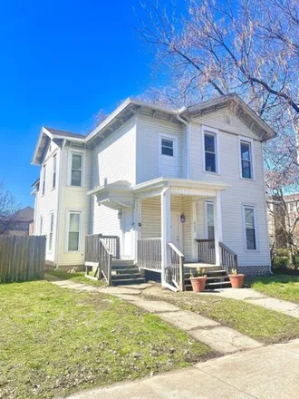 Image 1 - 601 South 6th Street, Terre Haute, IN 47807, USA - House for sale