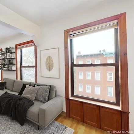 Image 2 - 453 LAFAYETTE AVENUE in Bedford Stuyvesant - Townhouse for sale
