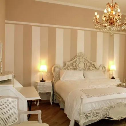 Rent this 3 bed house on Montecarlo-San Salvatore in Via della Stazione, 55015 San Salvatore LU
