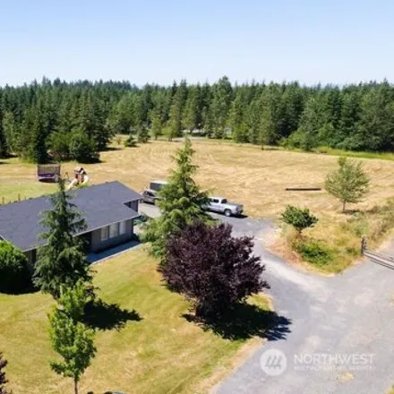Buy this 3 bed house on 250 Classe Rd in Toledo, Washington