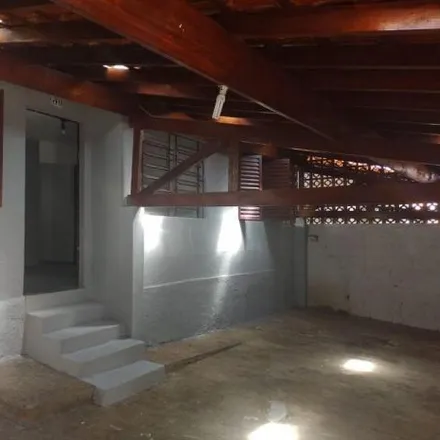 Rent this 3 bed house on Rua dos Estados in Vila Presidente Médice, Paulínia - SP