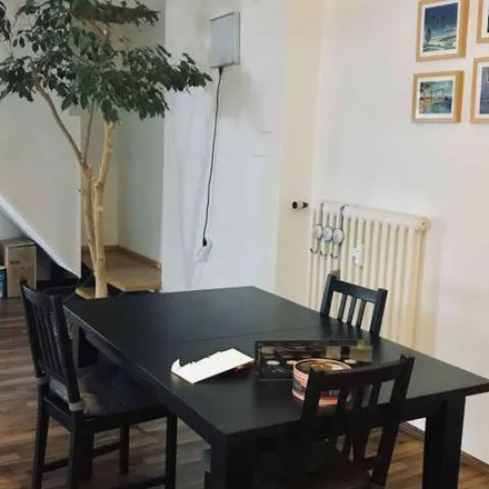 Rent this 5 bed apartment on Ehemalige Hainer Gasse in 60594 Frankfurt, Germany