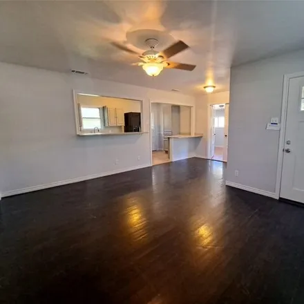 Image 7 - 10433 Cayuga Drive, Reinhardt, Dallas, TX 75228, USA - House for rent